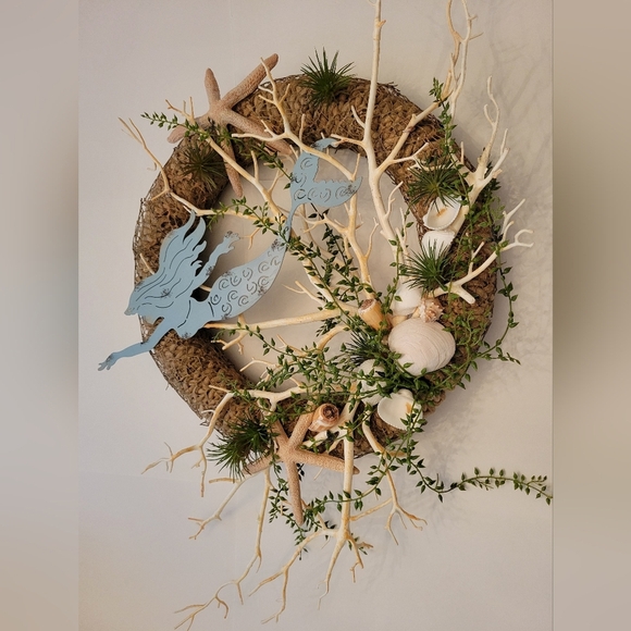 Mermaid-Themed Holiday Wreath with Natural Accents - Picture 3 of 3